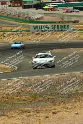 media/May-31-2025-CalClub SCCA (Sat) [[2c1a04e1ee]]/Qualifying/Group 5/Turn 4/